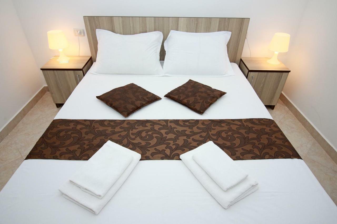 Marcos Hotell Costinesti Exteriör bild